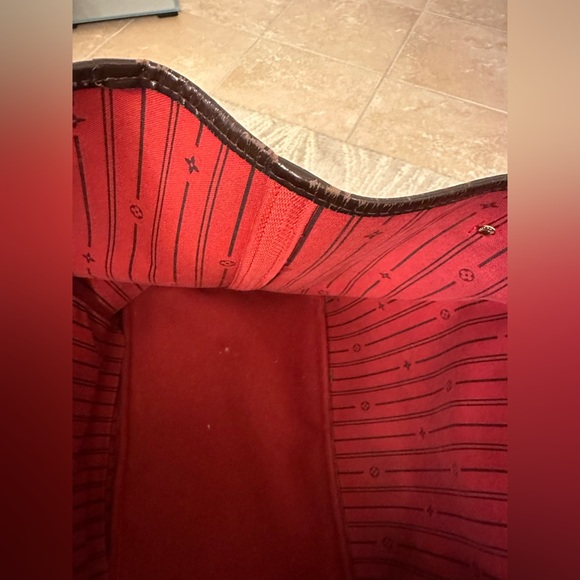 Louis Vuitton Neverfull - MM - Picture 13 of 16